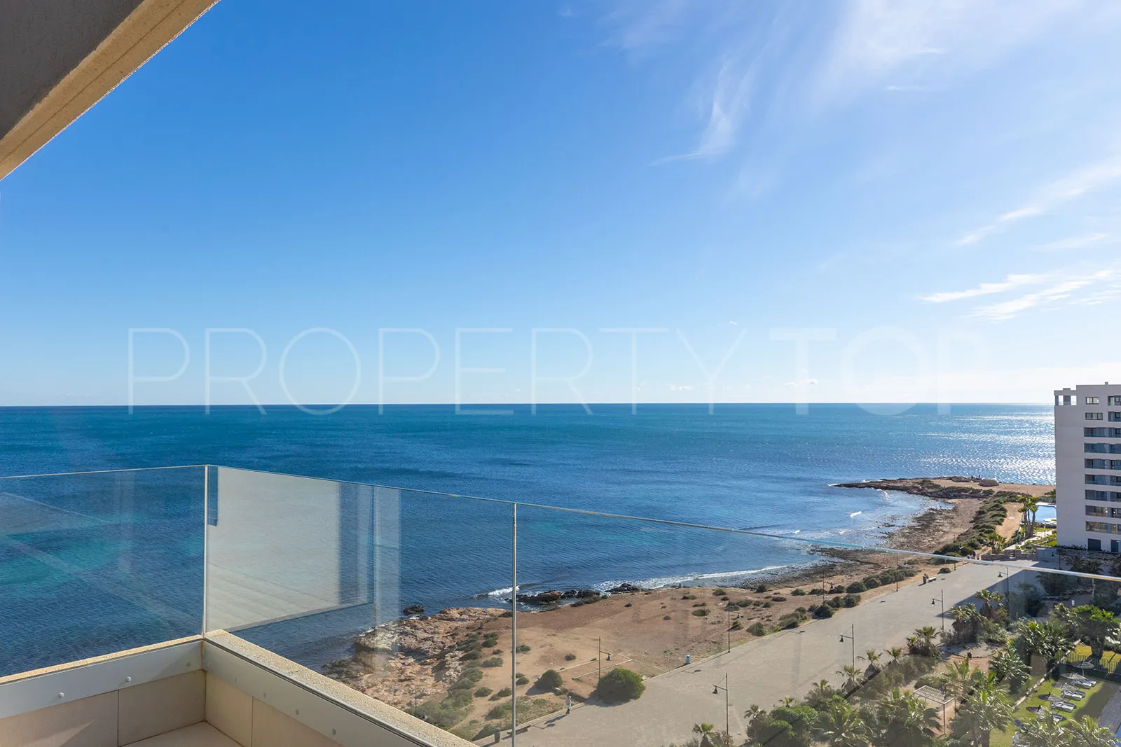 Punta Prima, apartamento de 3 dormitorios en venta