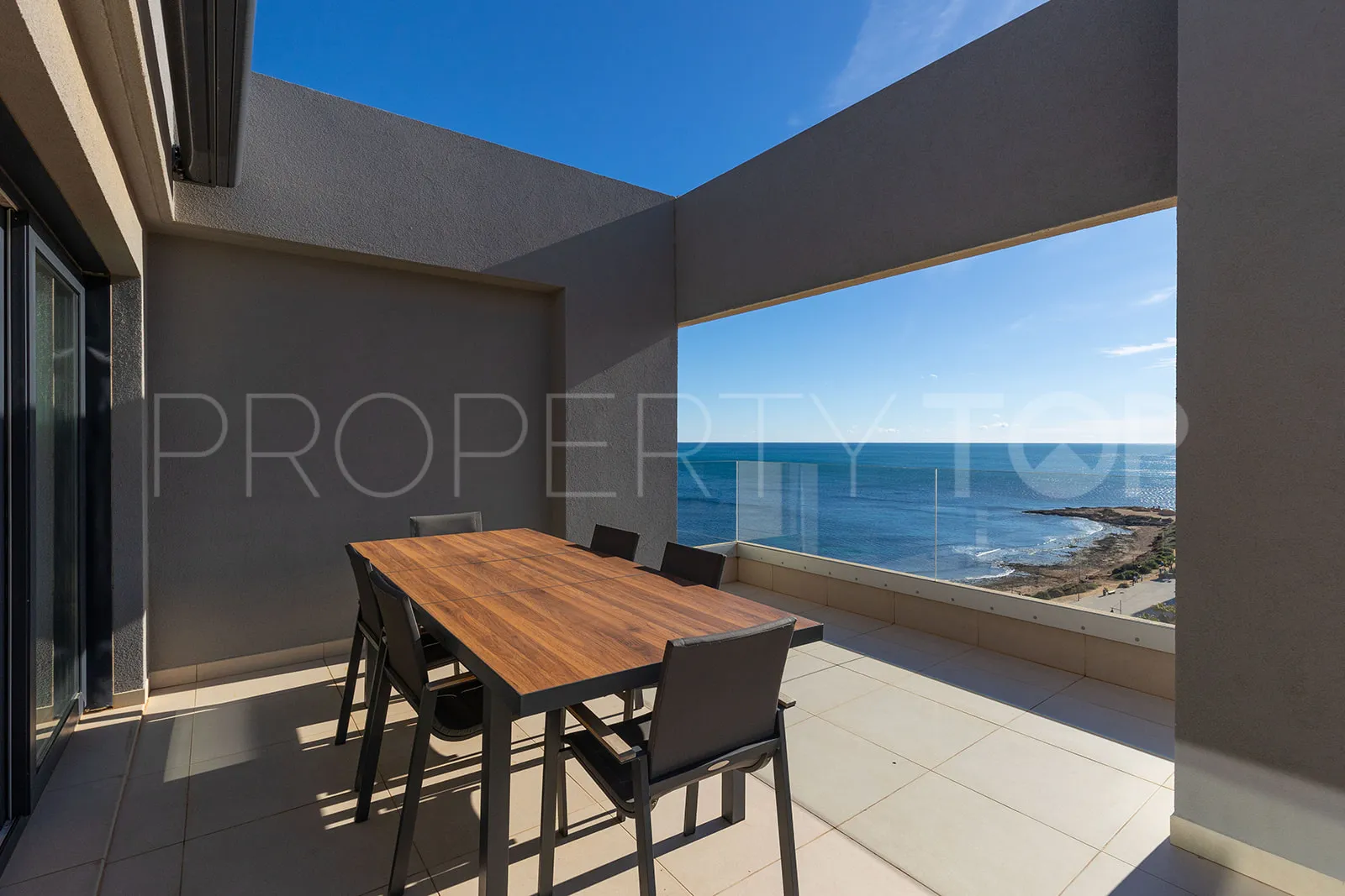 Punta Prima, apartamento de 3 dormitorios en venta