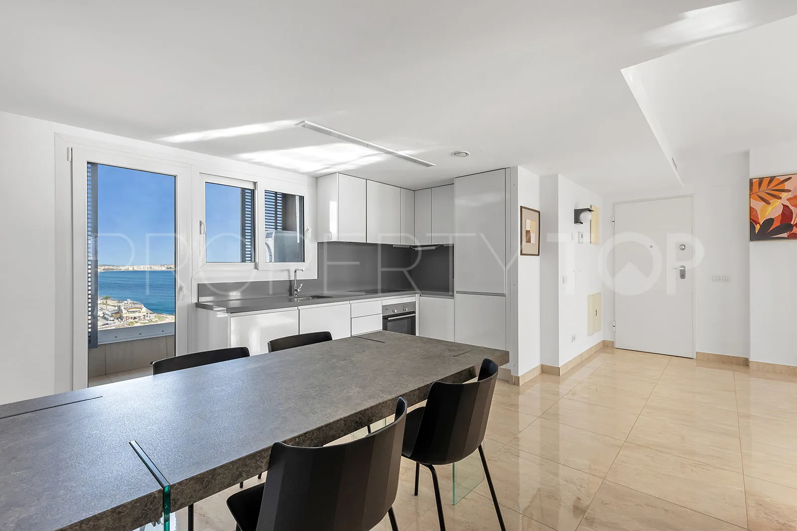 Punta Prima, apartamento de 3 dormitorios en venta