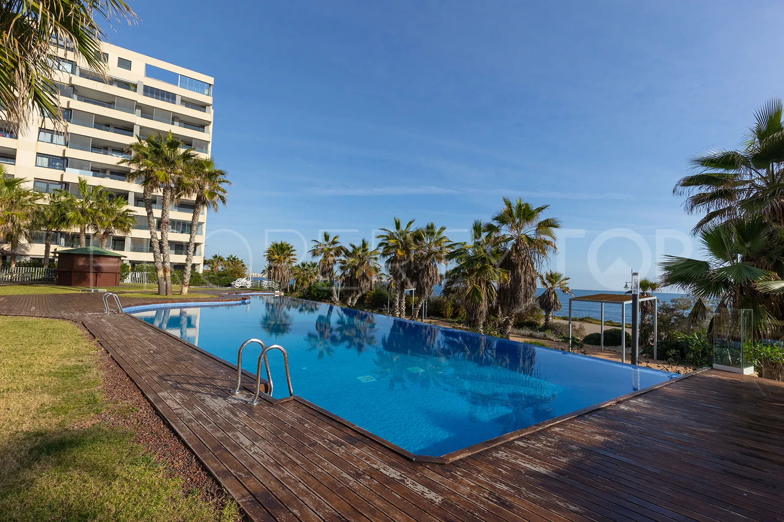 Punta Prima, apartamento de 3 dormitorios en venta