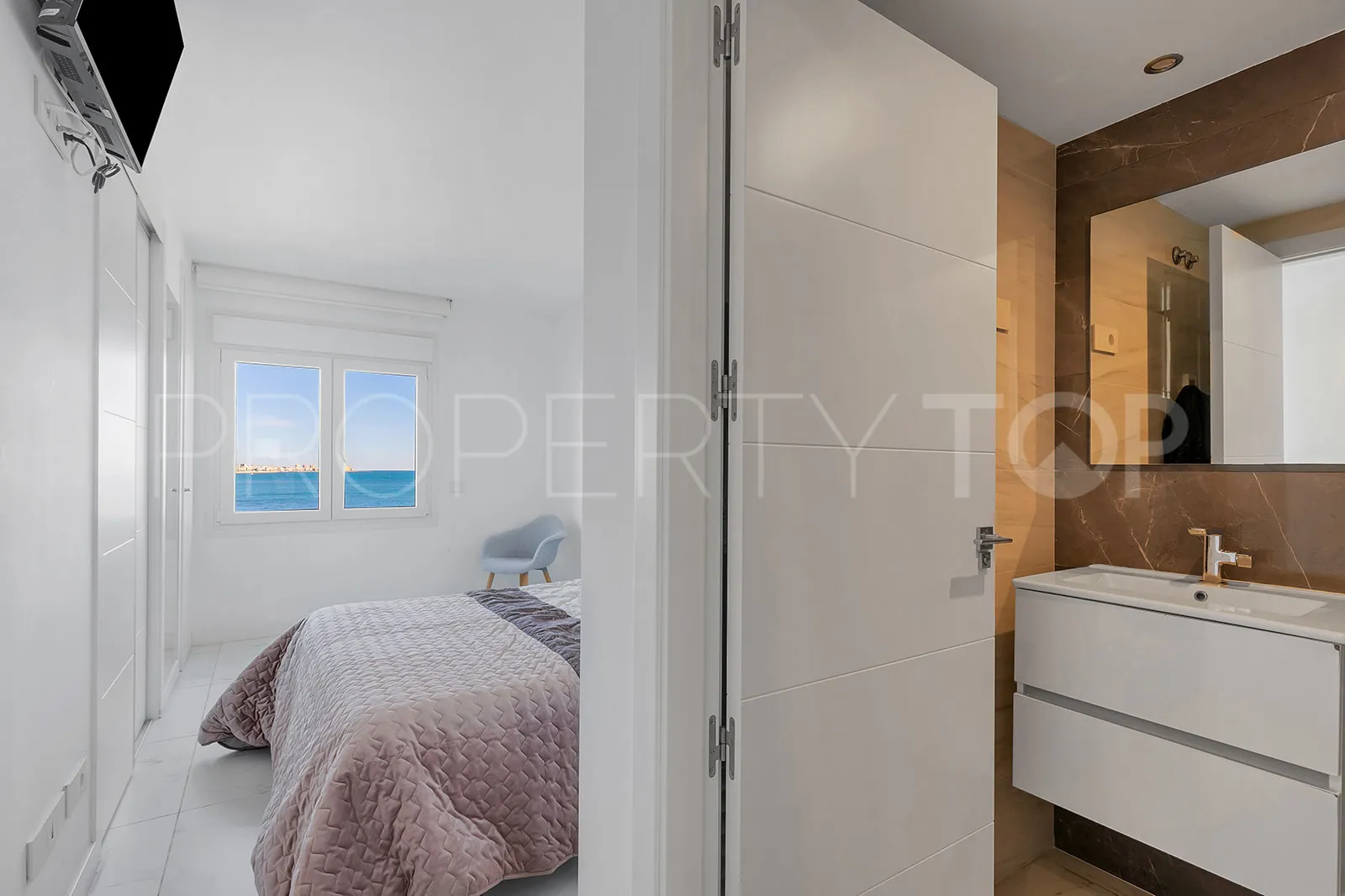 Apartamento a la venta en Punta Prima