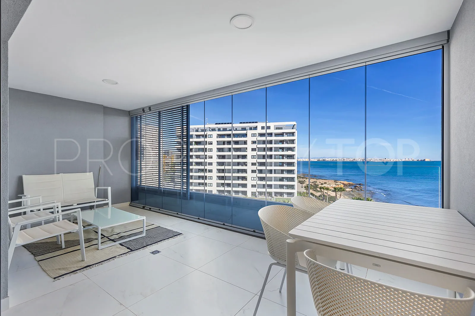Apartamento a la venta en Punta Prima