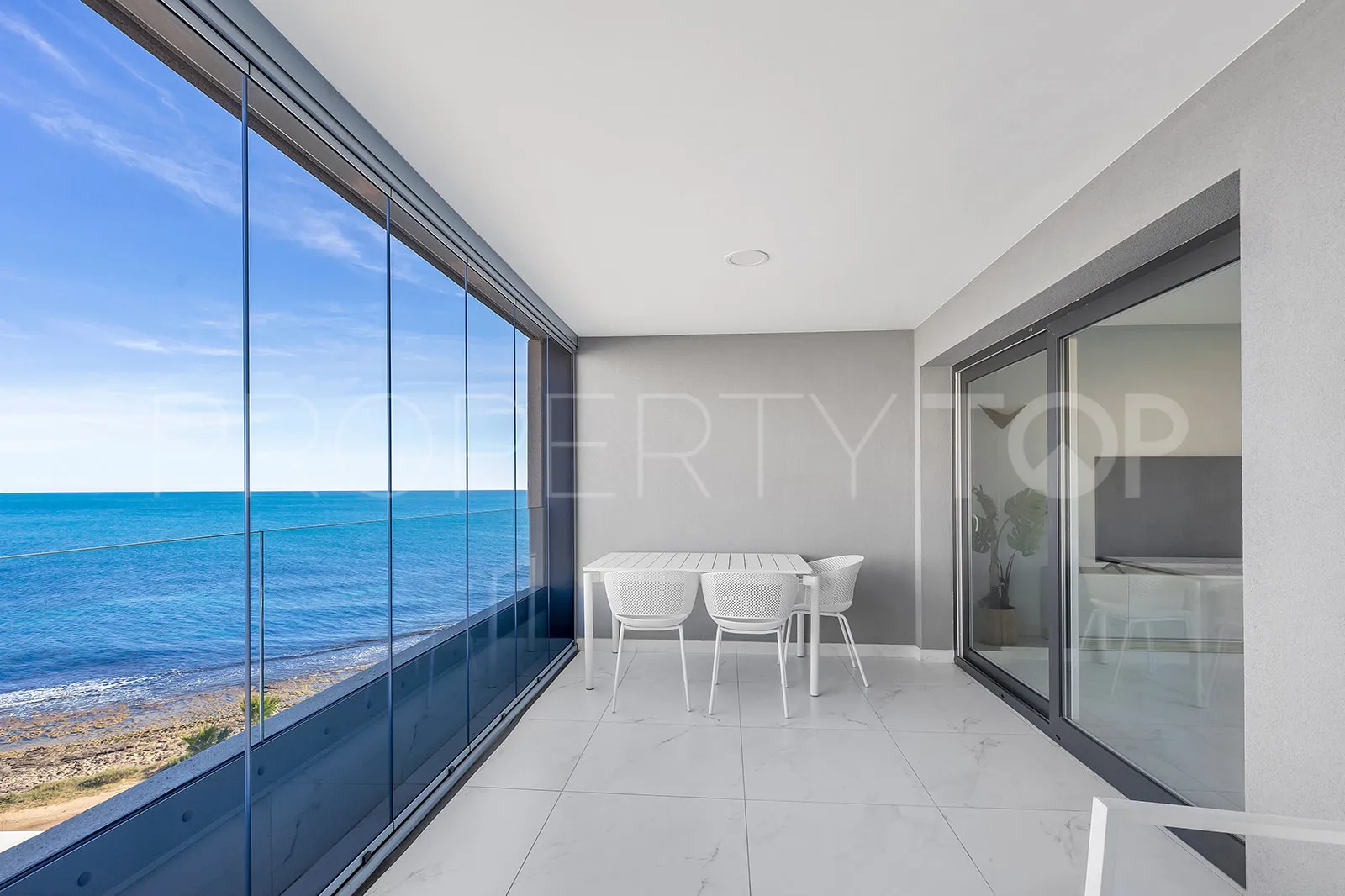 Apartamento a la venta en Punta Prima