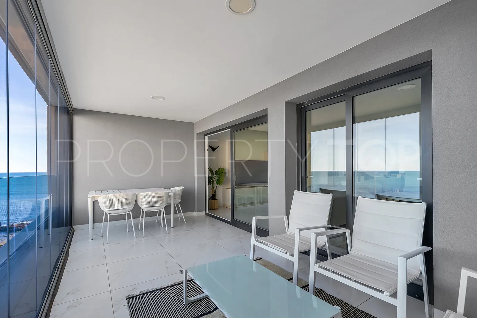 Apartamento a la venta en Punta Prima