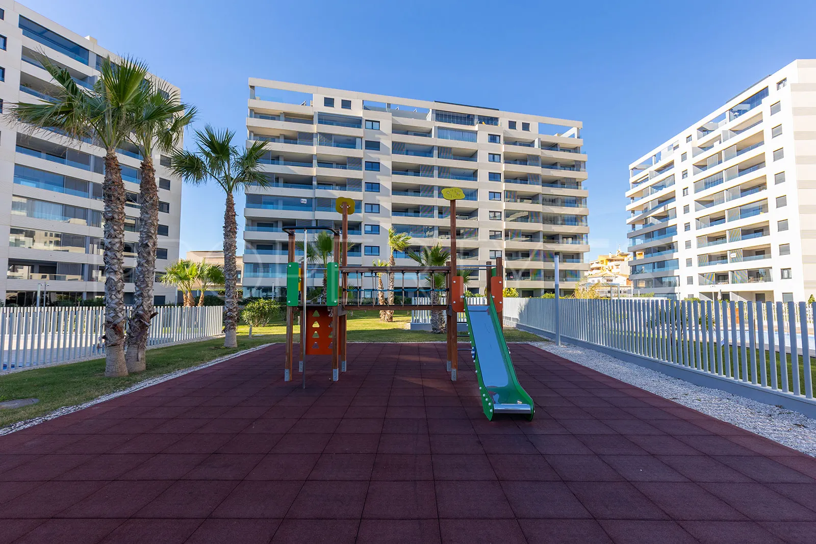 Apartamento a la venta en Punta Prima