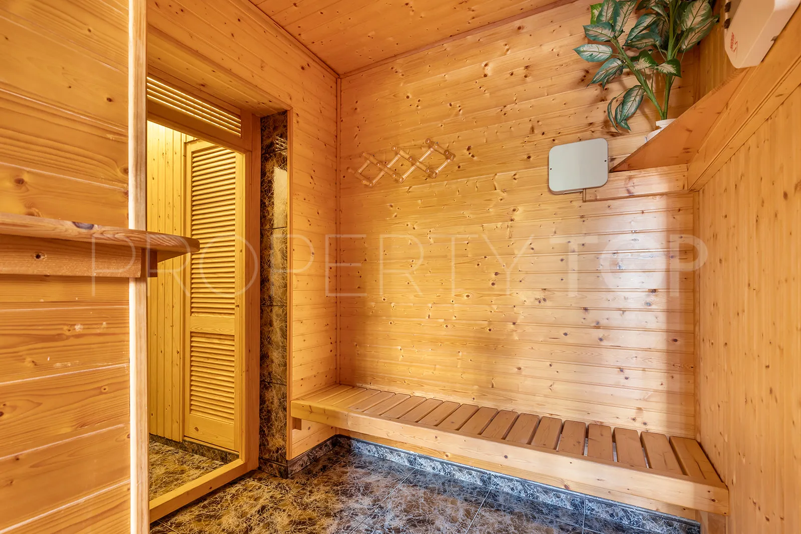 5 bedrooms villa for sale in Rioja
