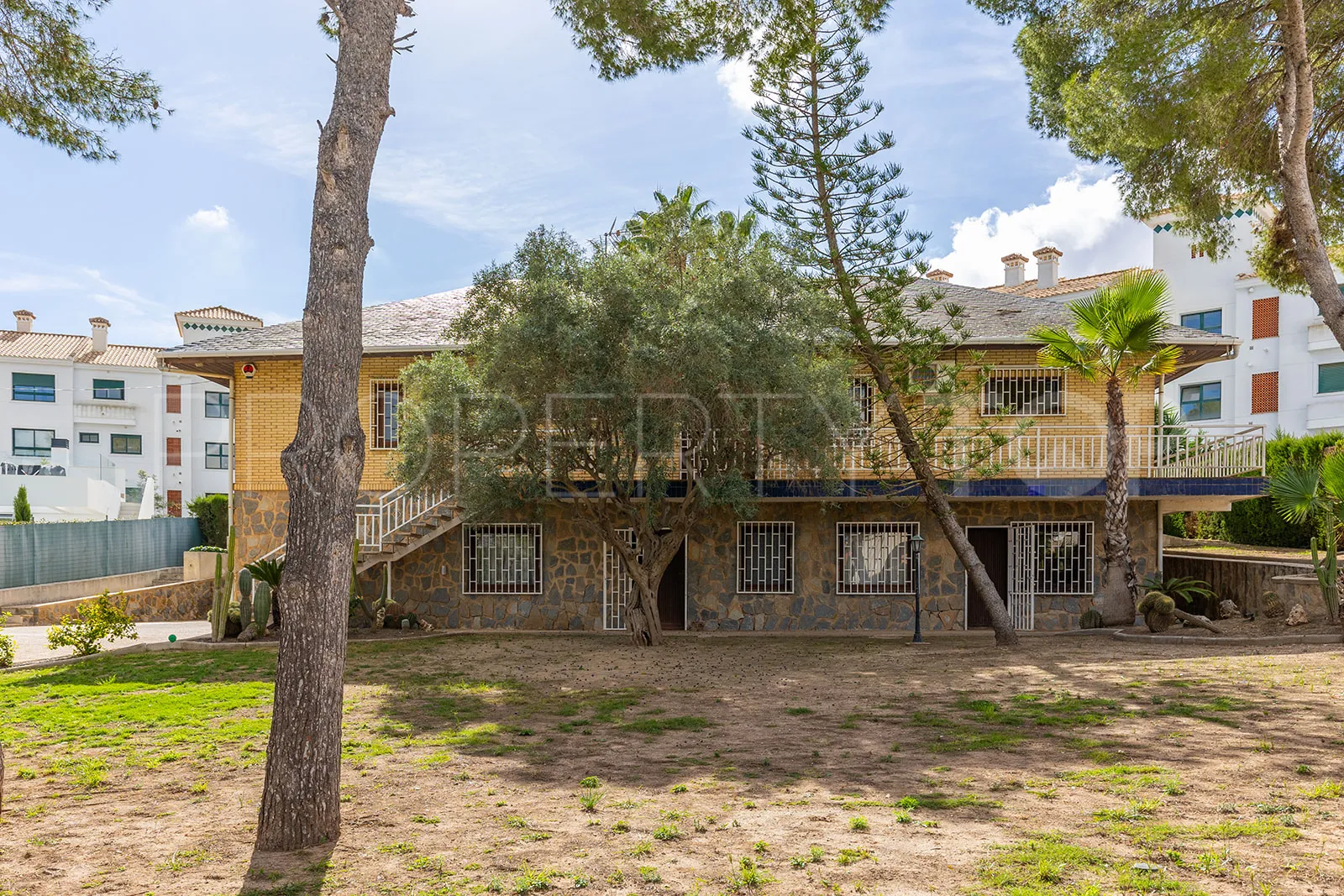 5 bedrooms villa for sale in Rioja
