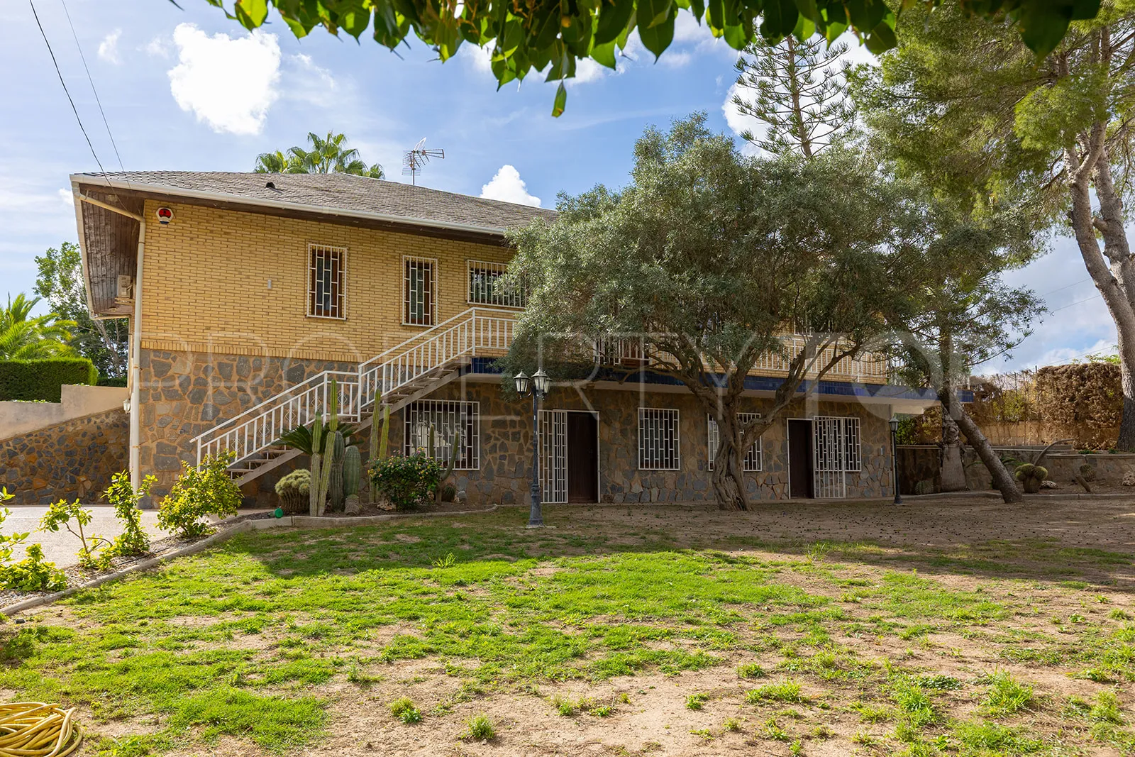 5 bedrooms villa for sale in Rioja