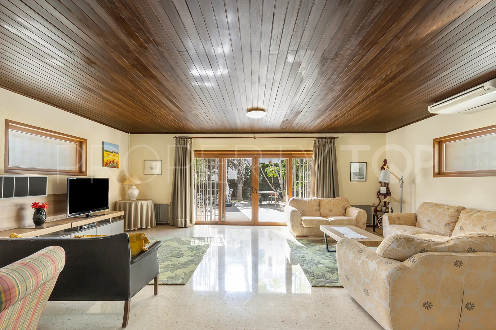 5 bedrooms villa for sale in Rioja