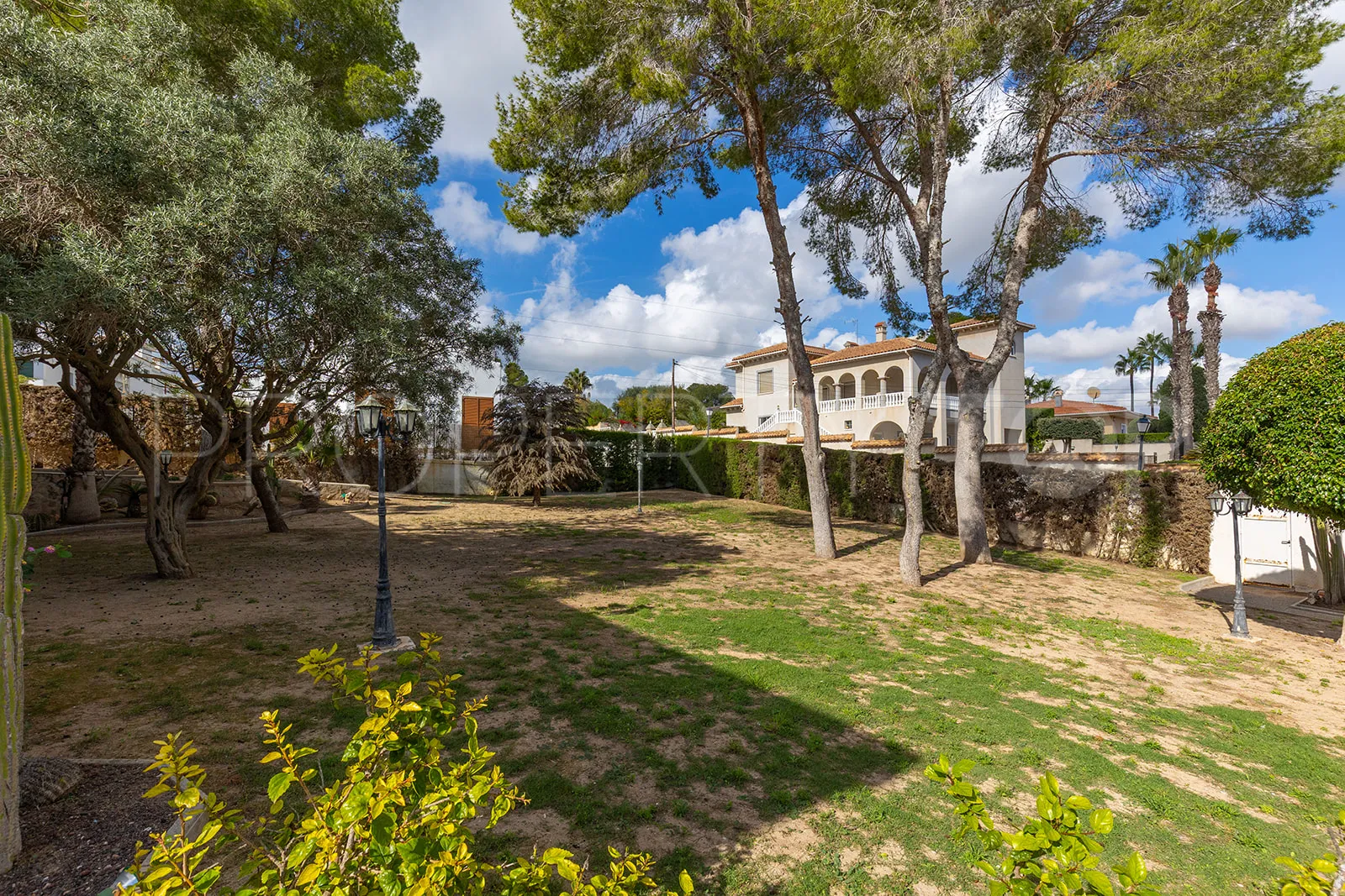 5 bedrooms villa for sale in Rioja