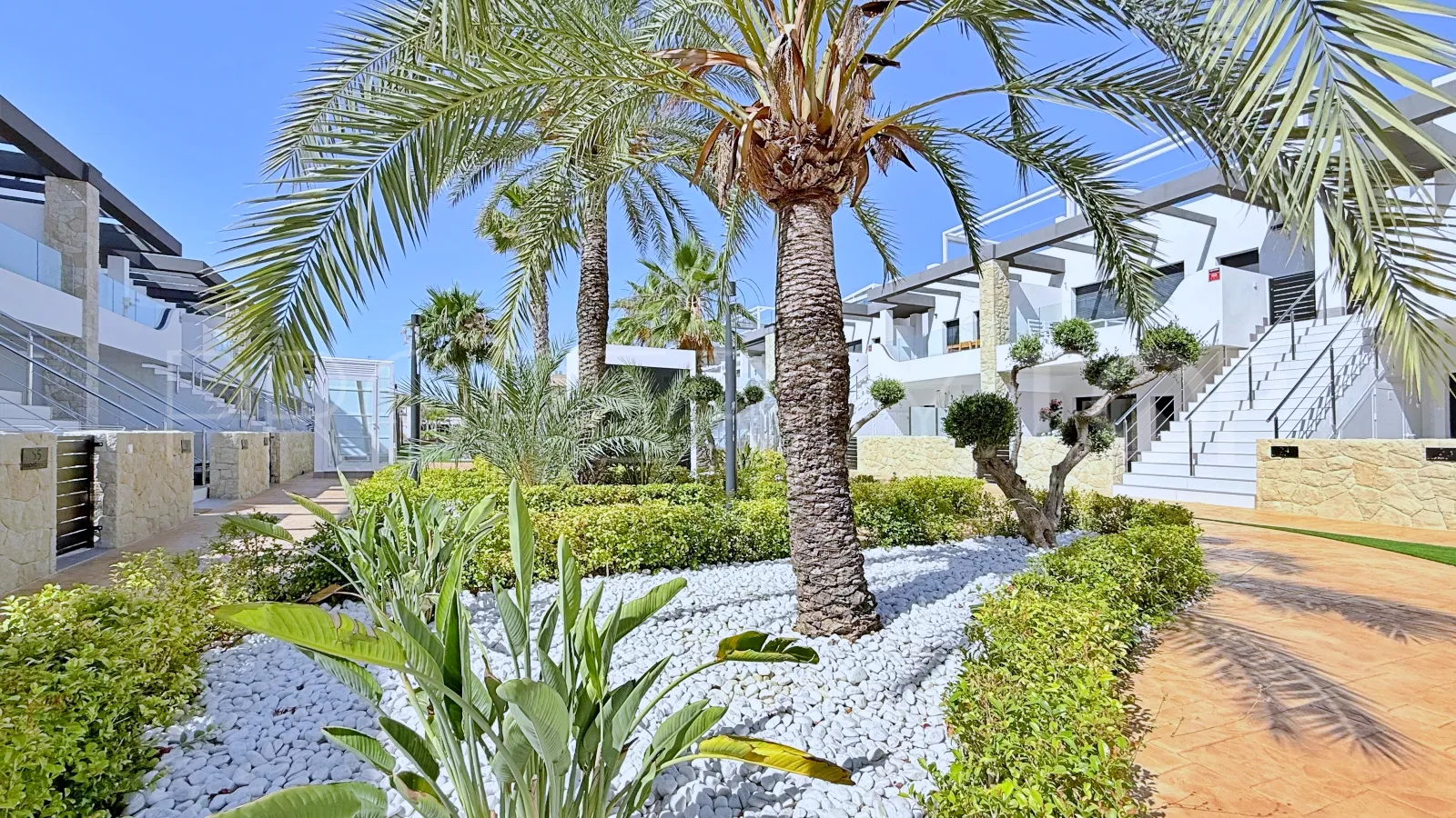 Apartamento en venta en Punta Prima de 2 dormitorios