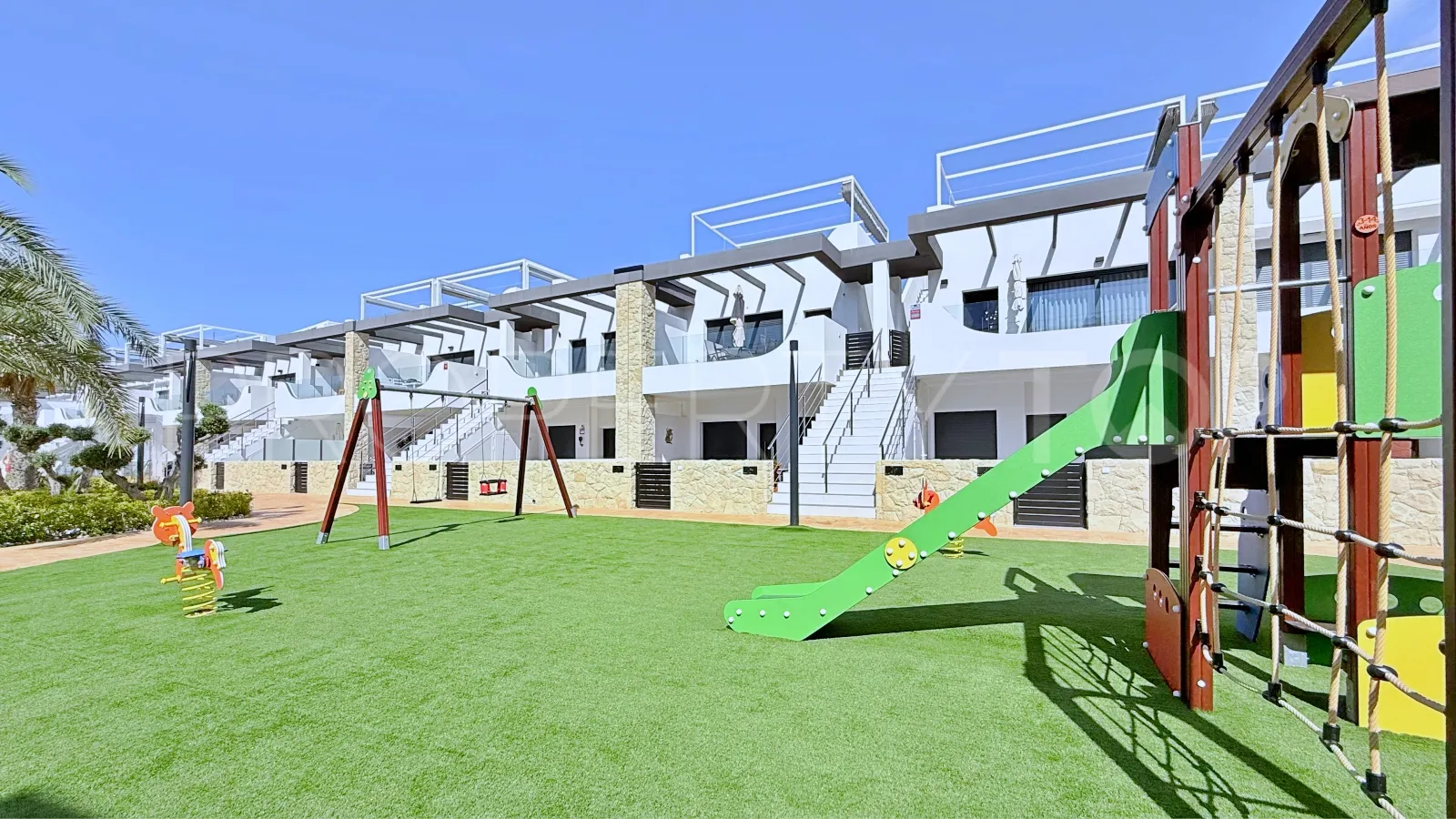 Apartamento en venta en Punta Prima de 2 dormitorios