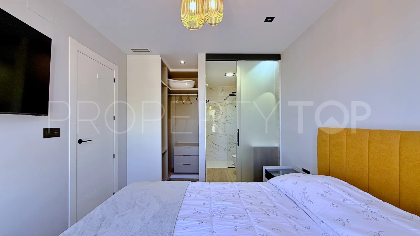 Apartamento en venta en Punta Prima de 2 dormitorios