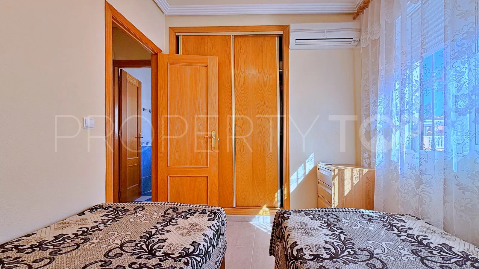 For sale Punta Prima 4 bedrooms villa