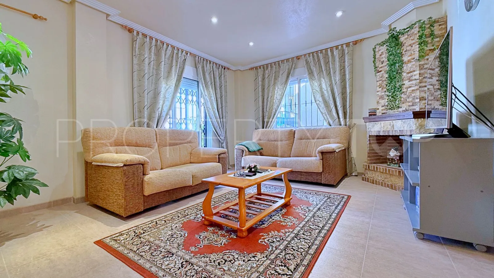 For sale Punta Prima 4 bedrooms villa