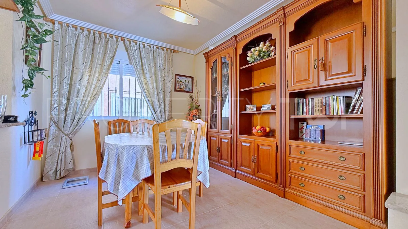 For sale Punta Prima 4 bedrooms villa