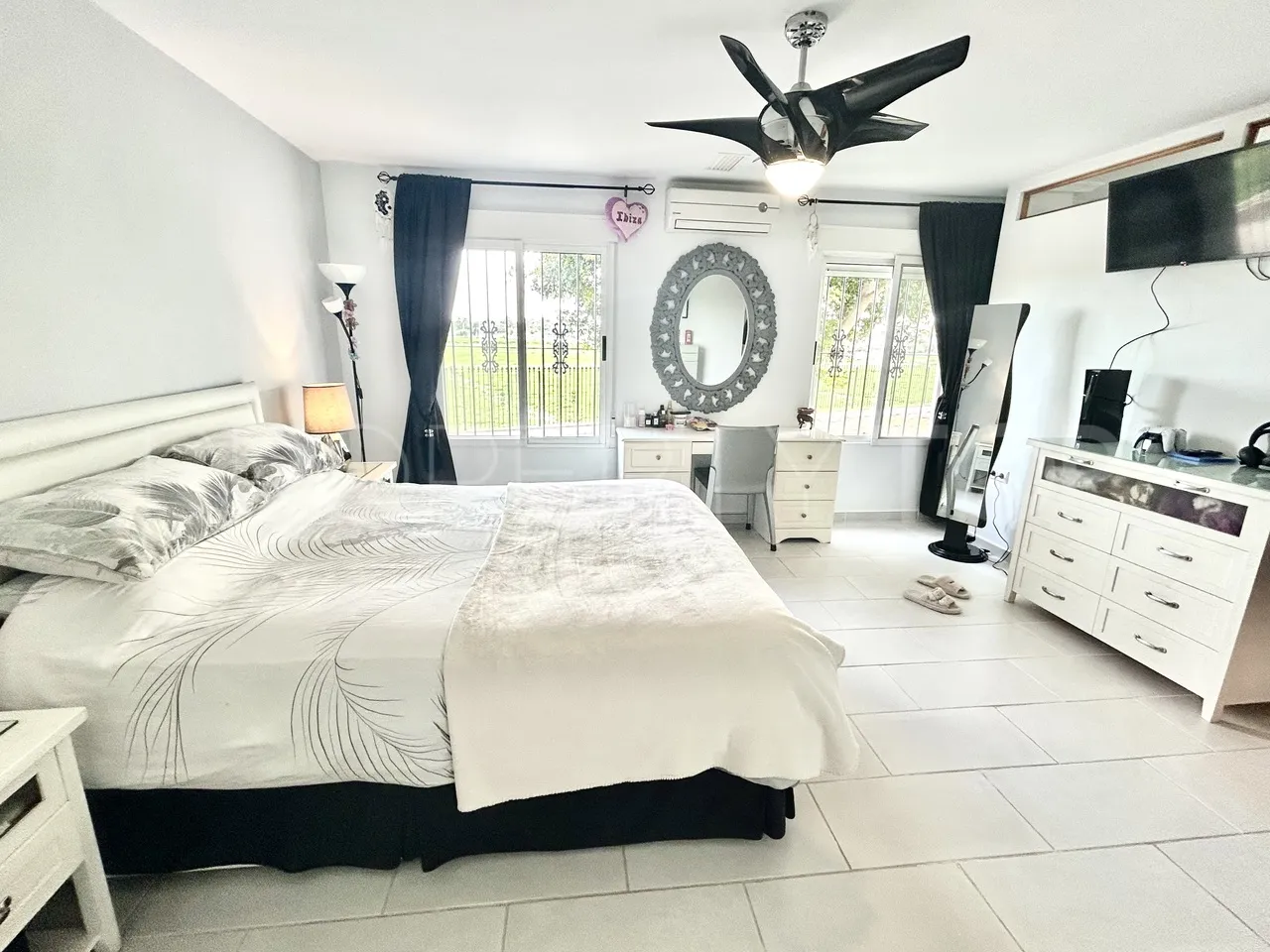 Villa a la venta en Catral