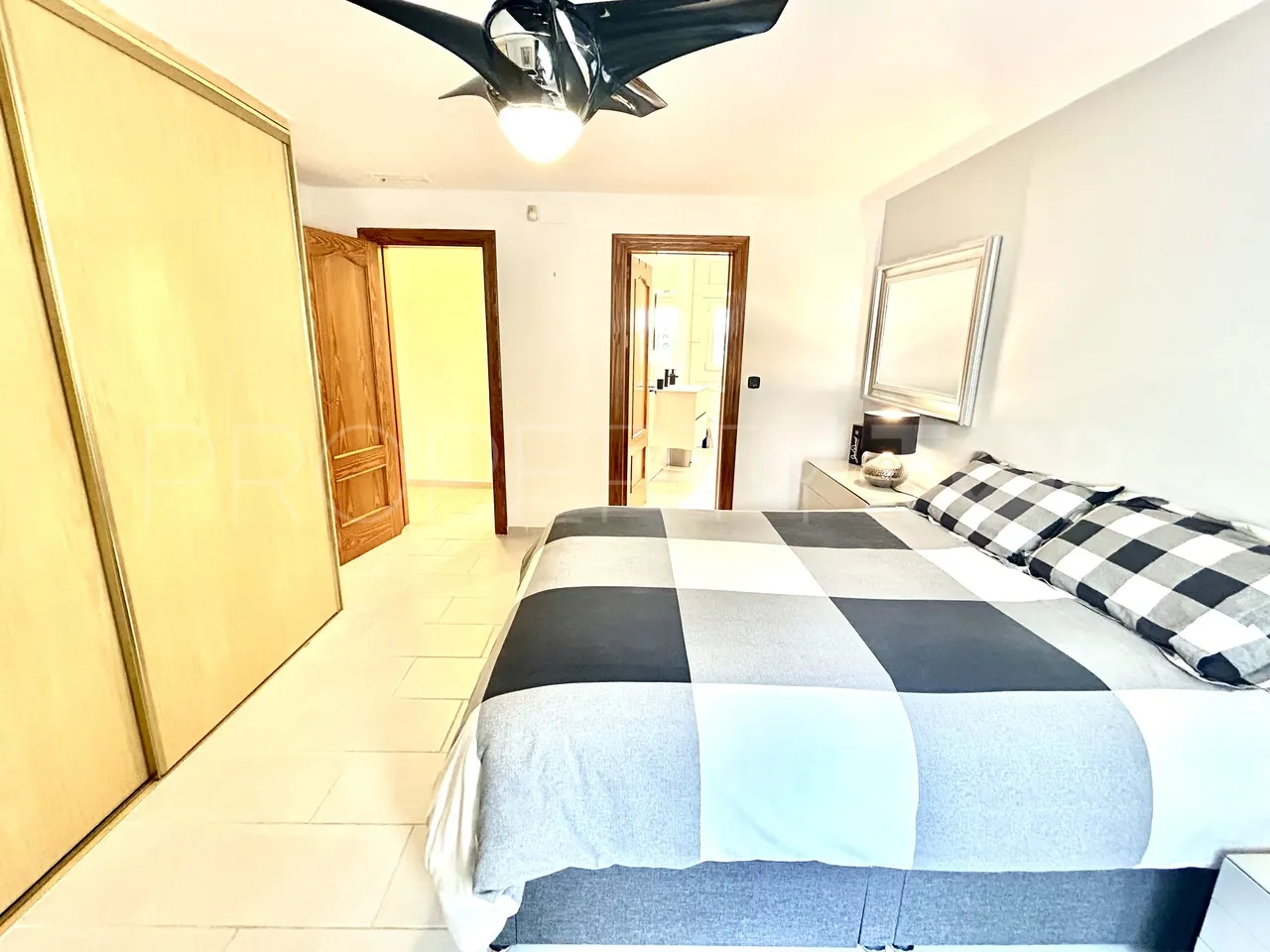 Villa a la venta en Catral