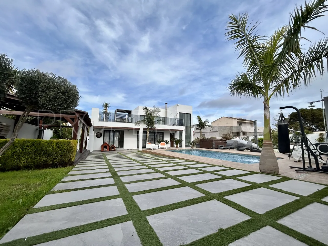 3 bedrooms villa in Los Balcones for sale
