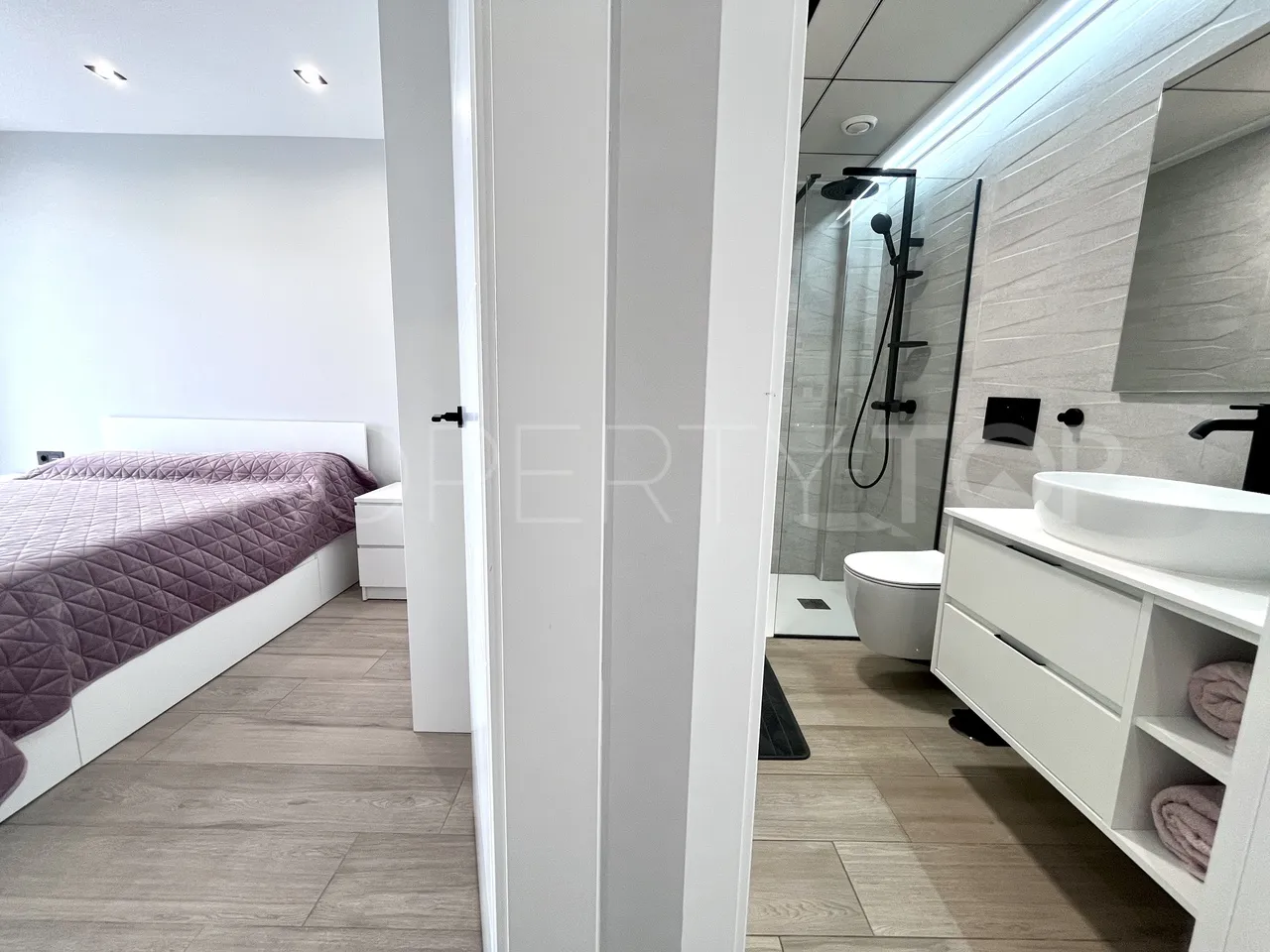 Villa en venta en Punta Prima