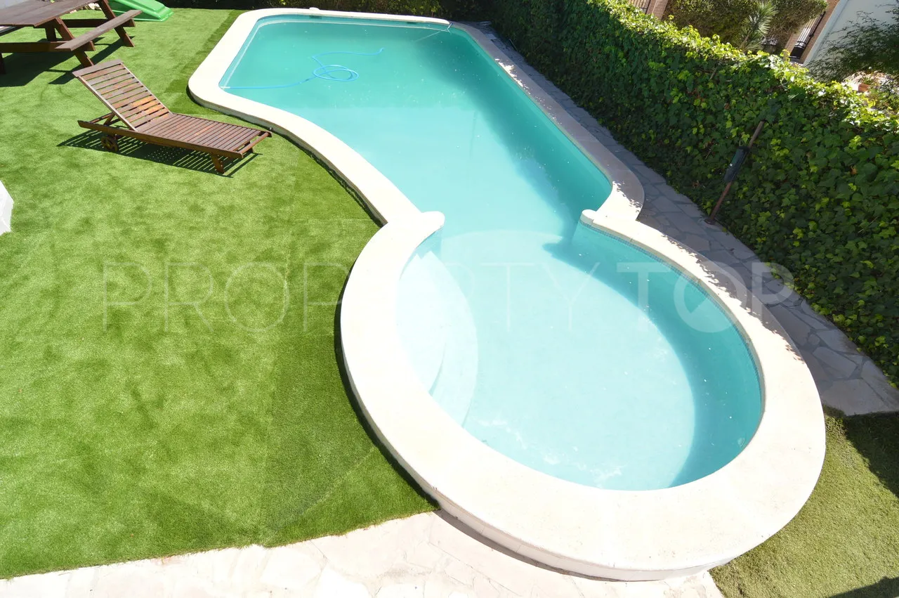 Comprar villa en Torrevieja