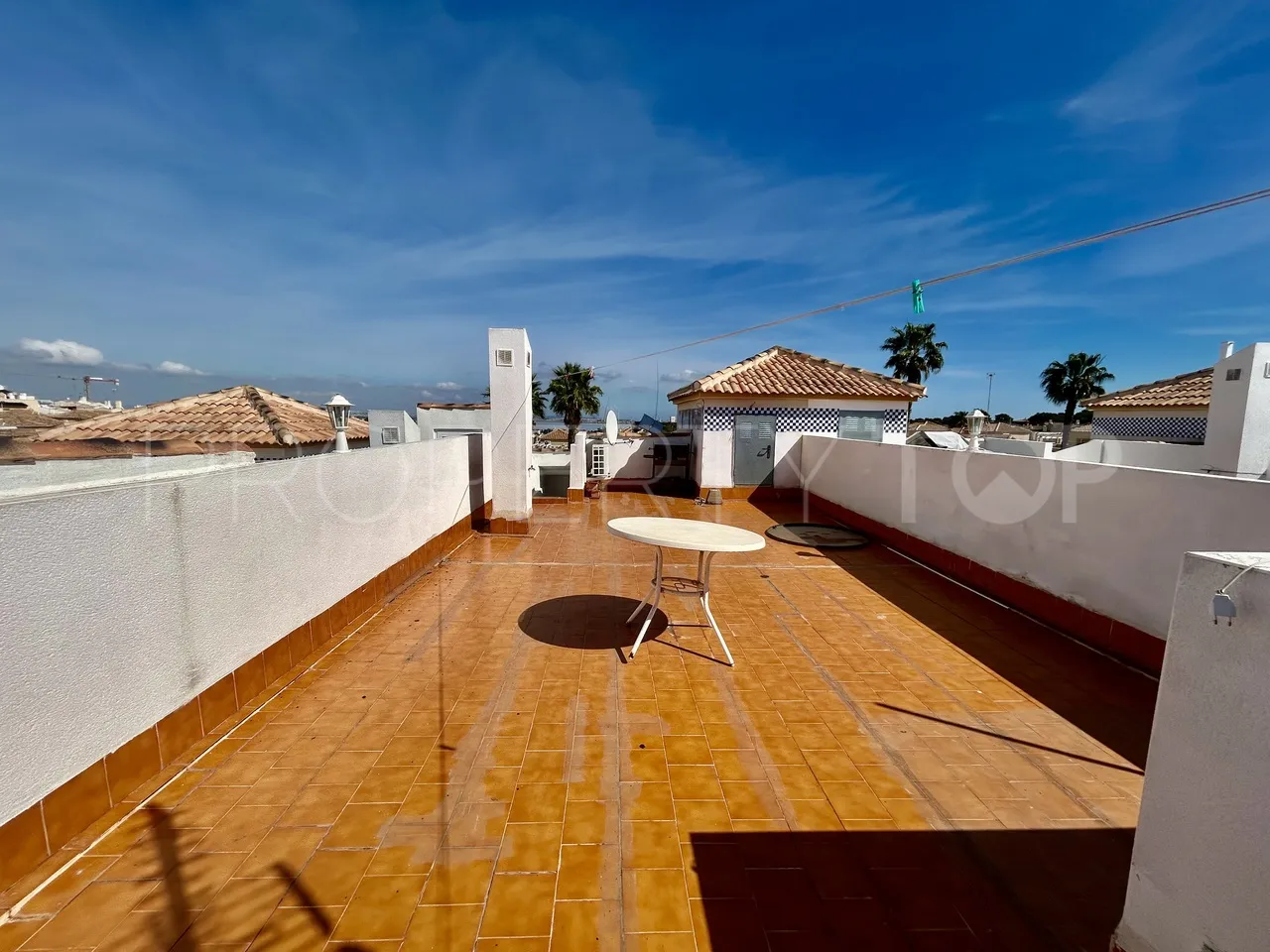 Buy 2 bedrooms apartment in Los Altos de Marbella