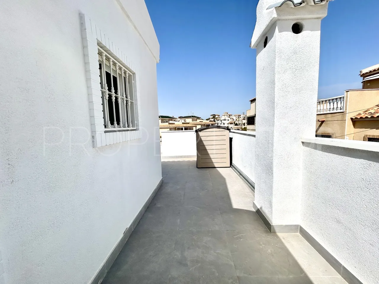 For sale Rioja villa with 5 bedrooms