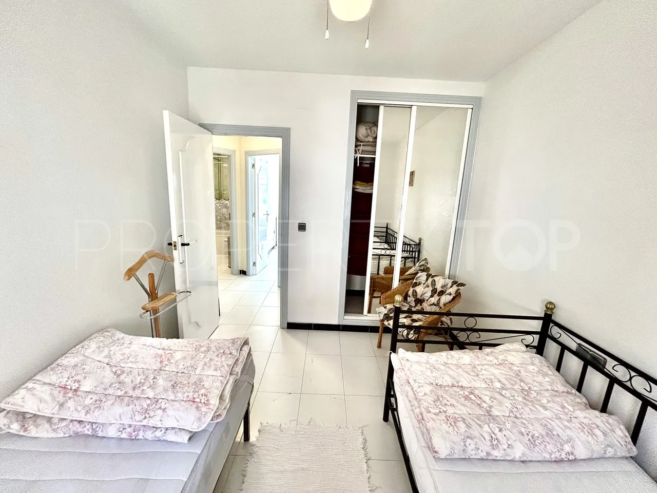 Apartment with 2 bedrooms for sale in Los Altos de Marbella