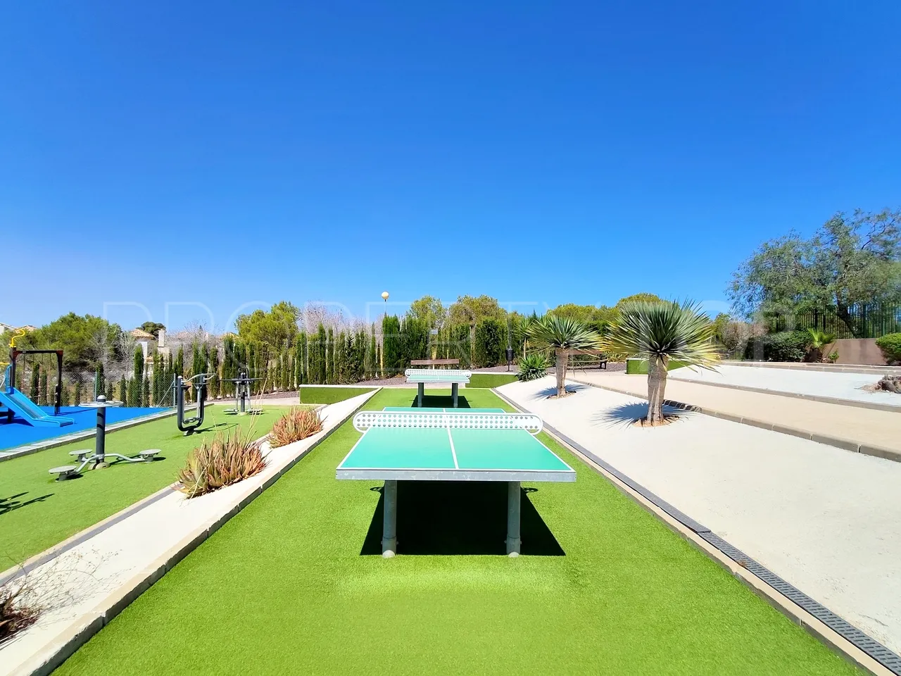 Town house for sale in Los Altos de Marbella