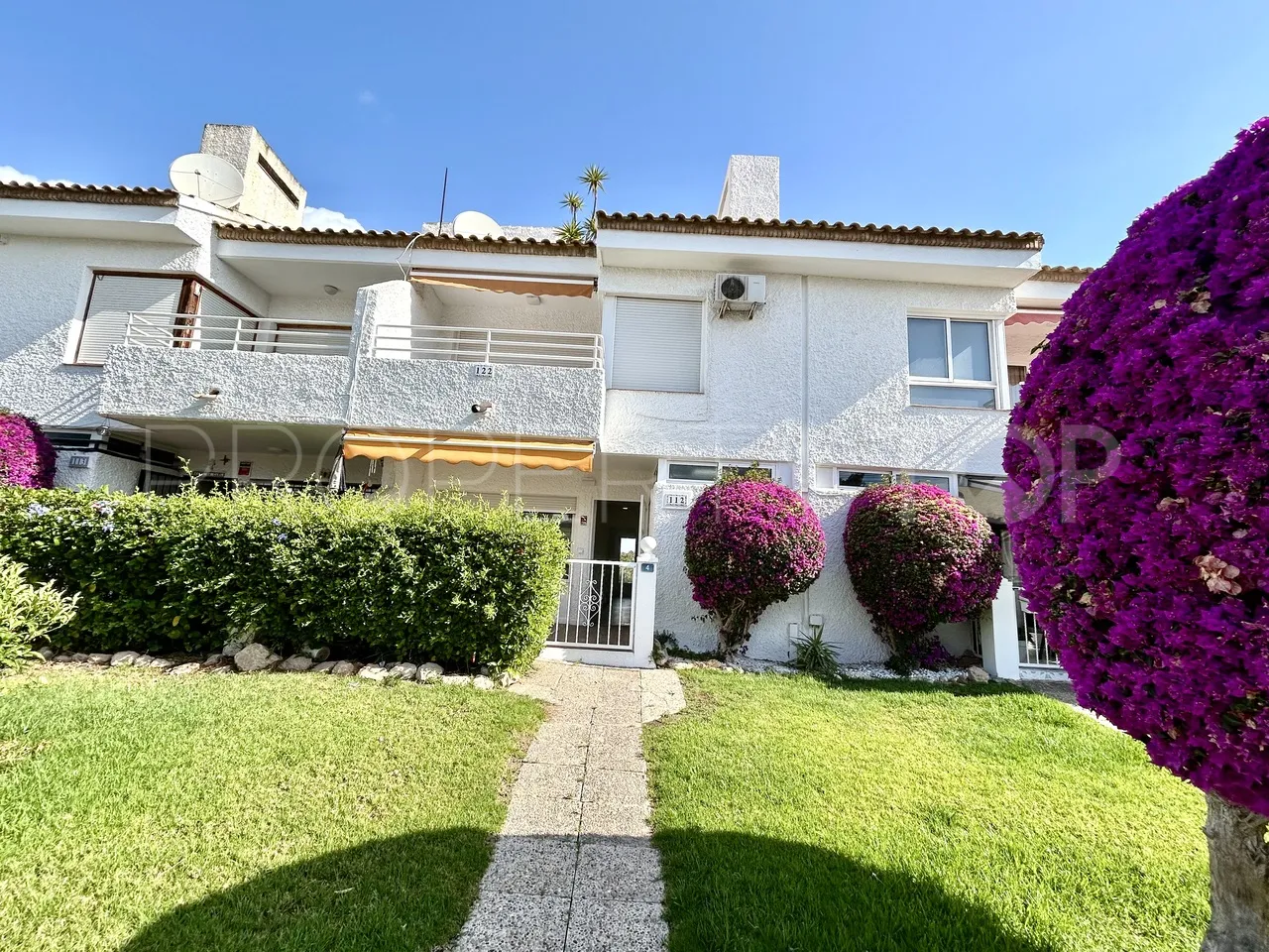 Apartamento de 2 dormitorios en venta en Rioja