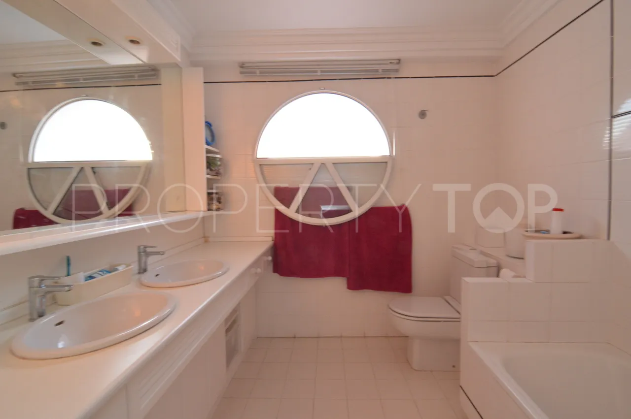 Comprar villa en Torrevieja