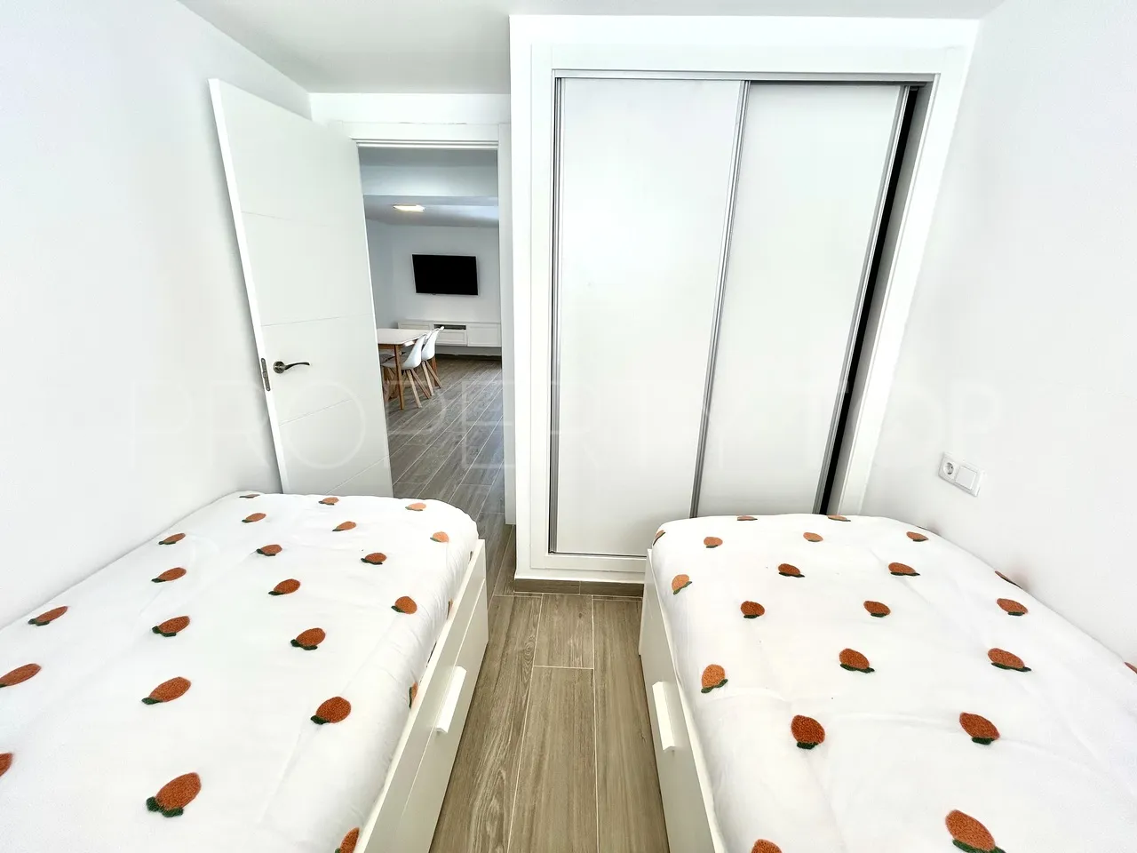 For sale Rioja villa with 5 bedrooms