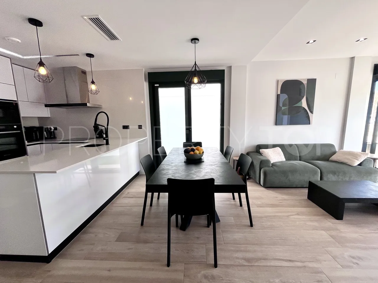 Villa en venta en Punta Prima