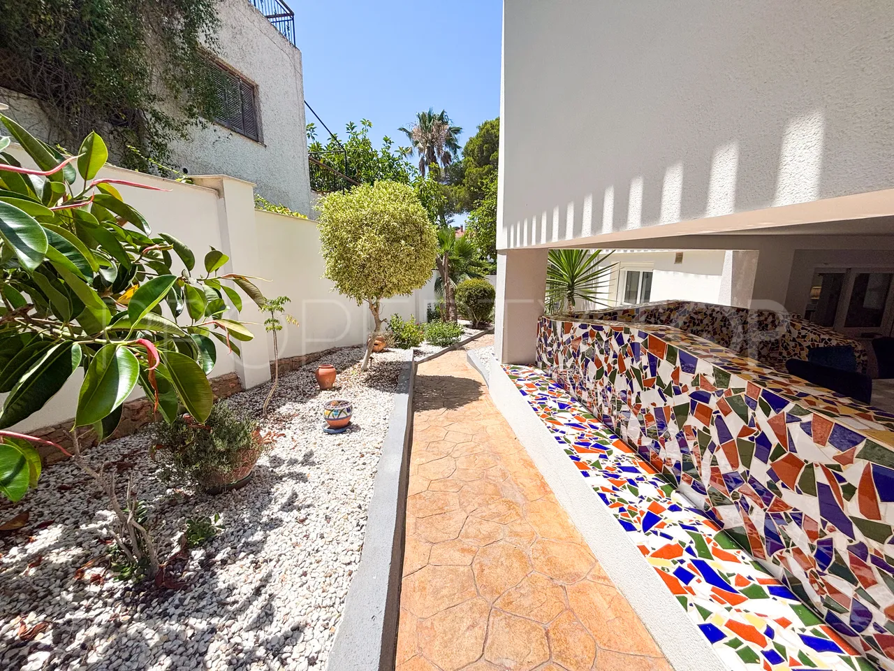 Villa a la venta de 7 dormitorios en Villamartin