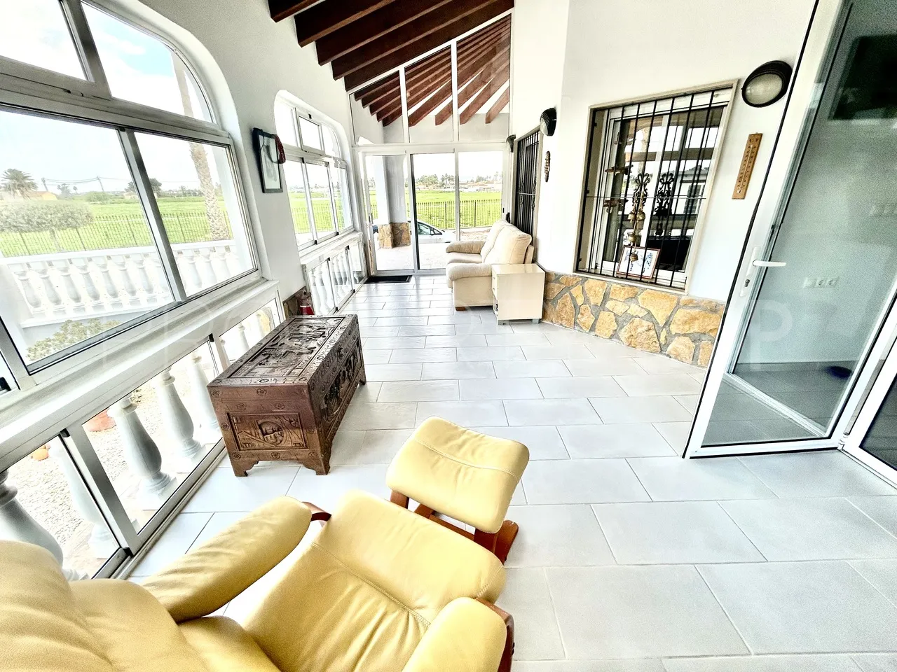 Villa a la venta en Catral