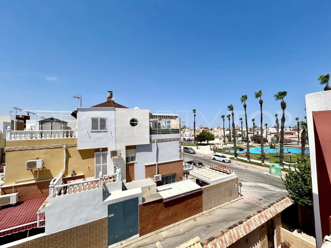 Buy Los Altos de Marbella town house