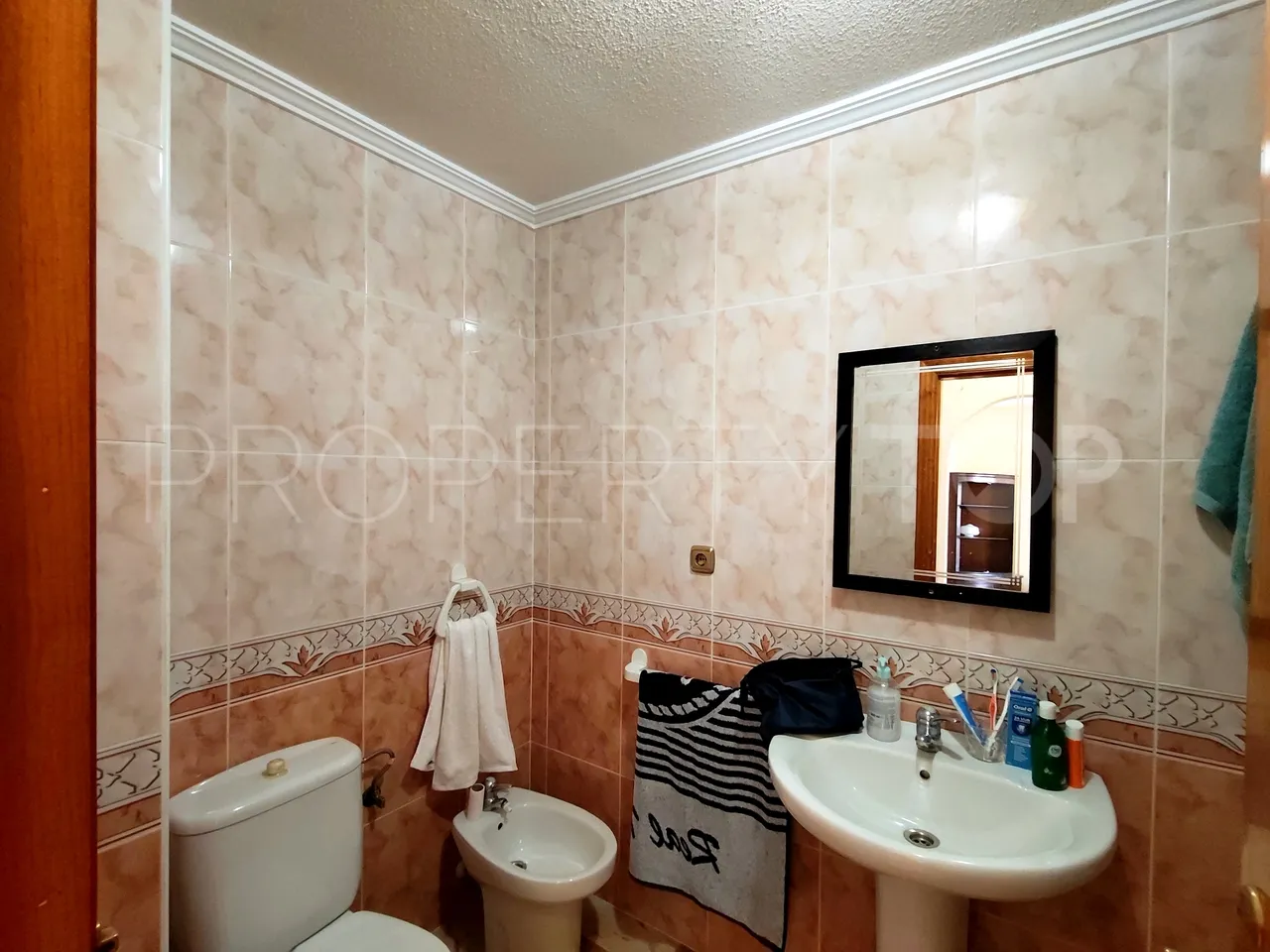 Se vende apartamento de 2 dormitorios en Rioja