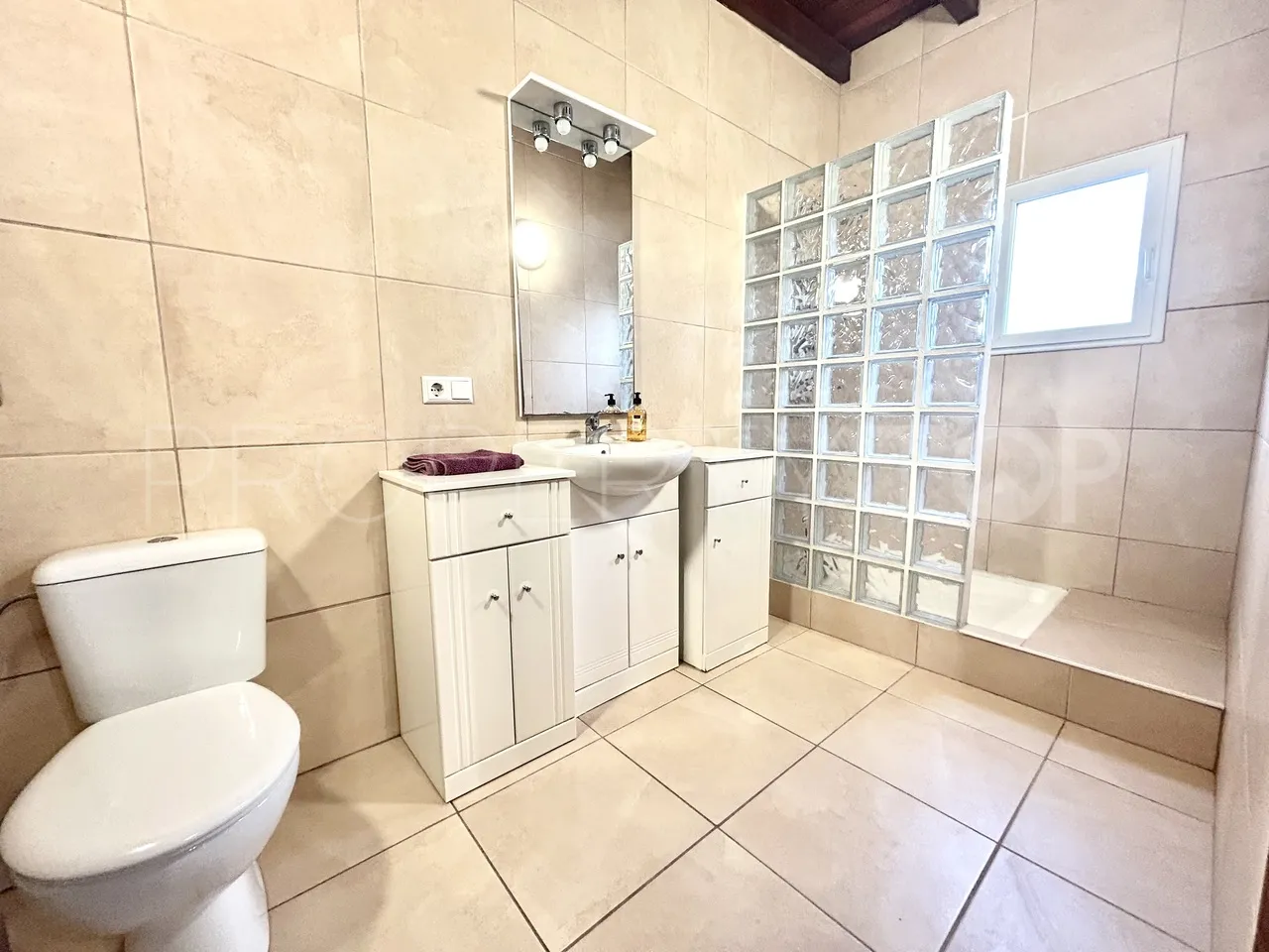 Villa a la venta en Catral