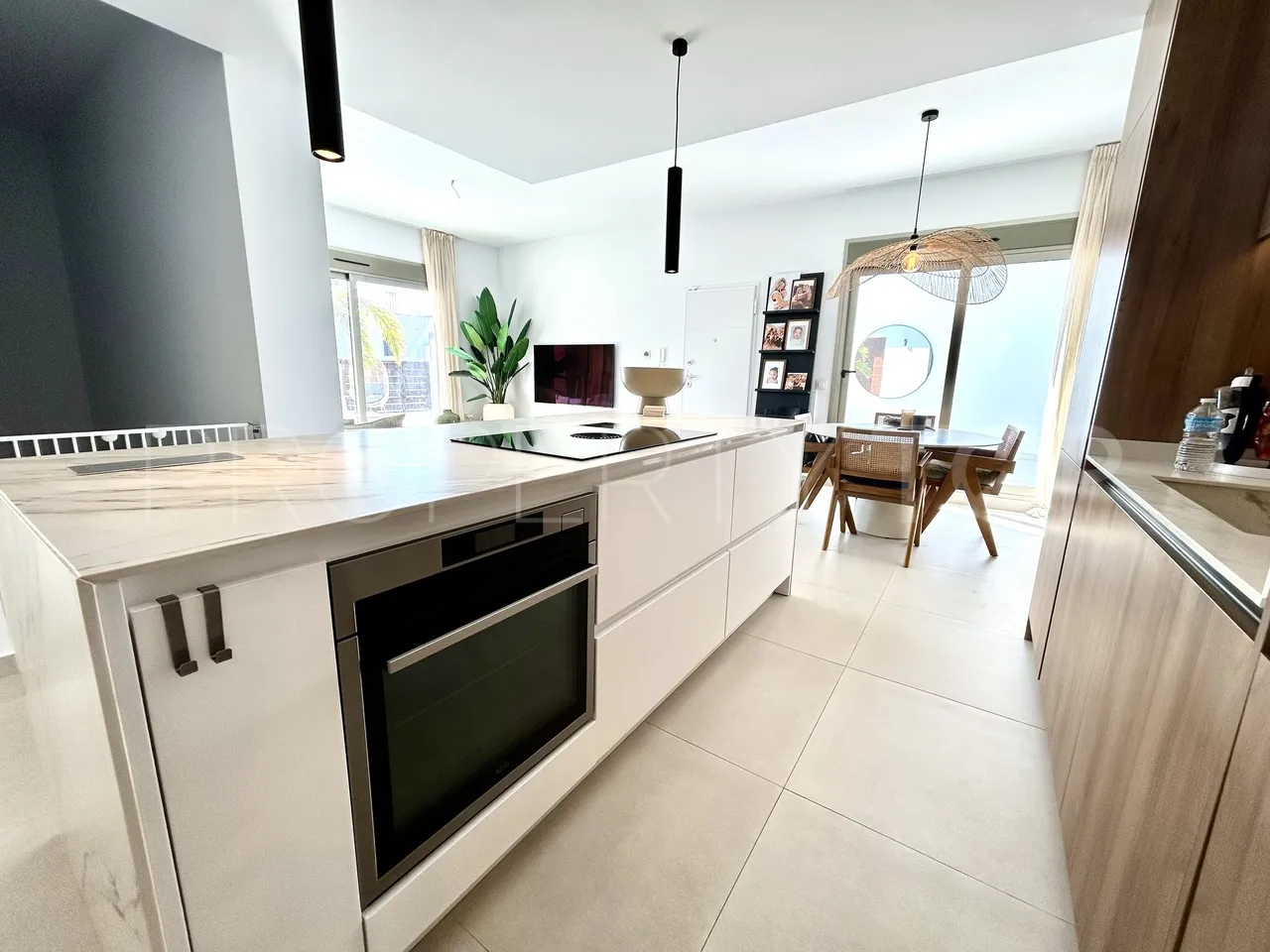For sale villa in Rioja with 4 bedrooms