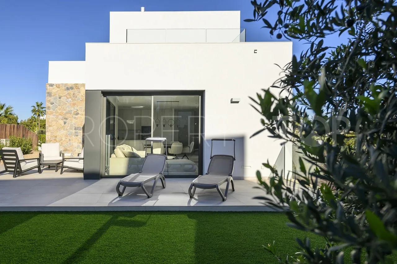 Las Colinas Golf, villa de 3 dormitorios en venta
