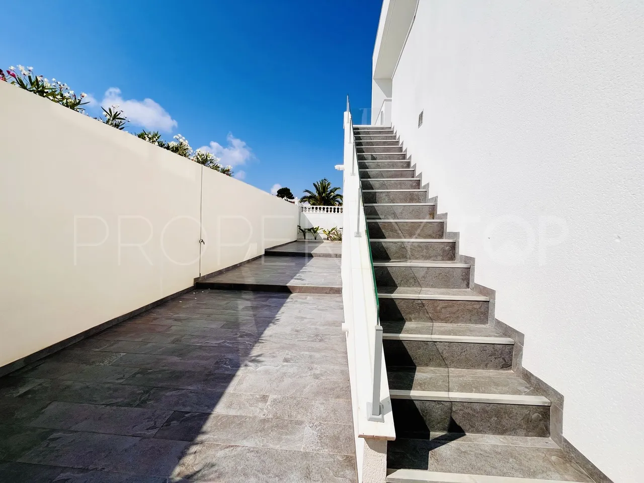 For sale Los Balcones 6 bedrooms villa