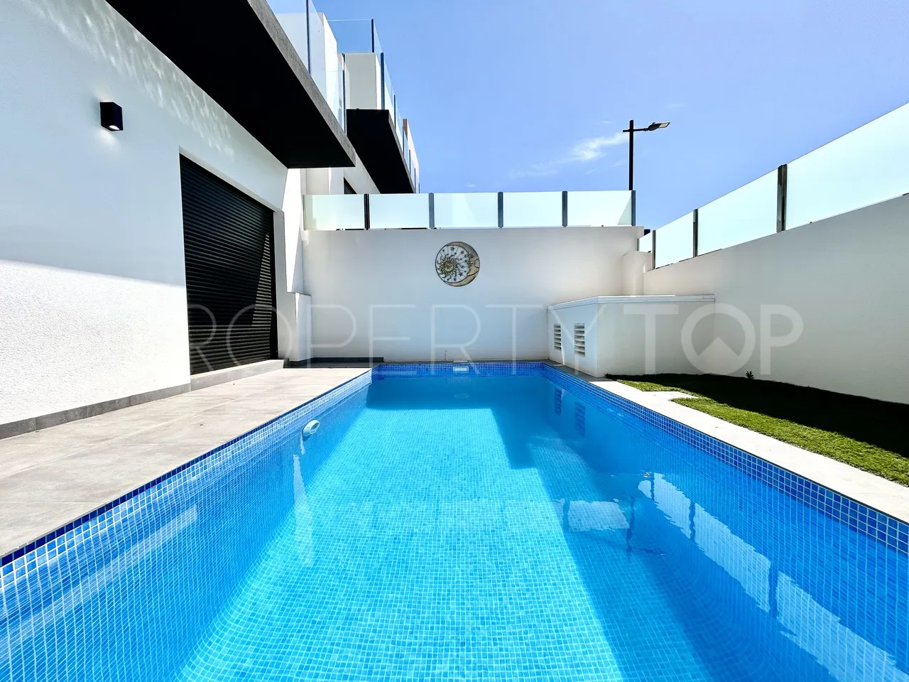 For sale villa with 2 bedrooms in Rioja