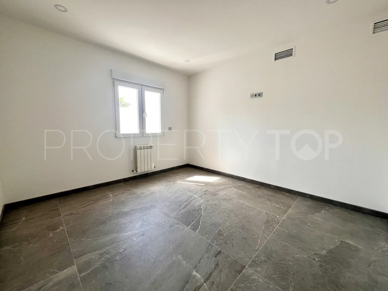 For sale Los Balcones 6 bedrooms villa