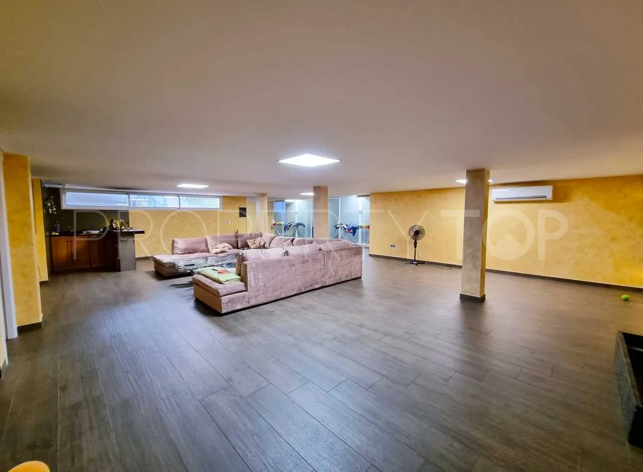 Se vende villa de 5 dormitorios en La Mata