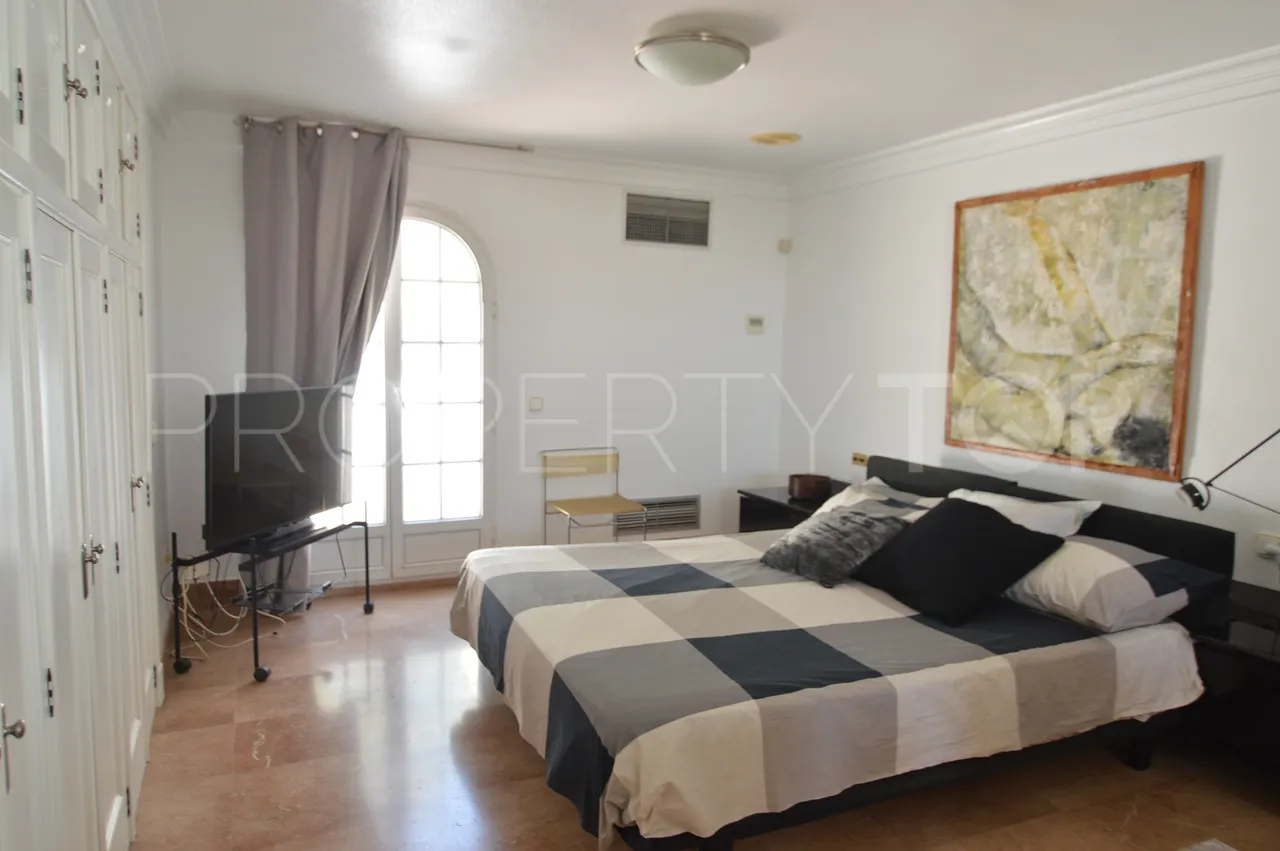 Comprar villa en Torrevieja