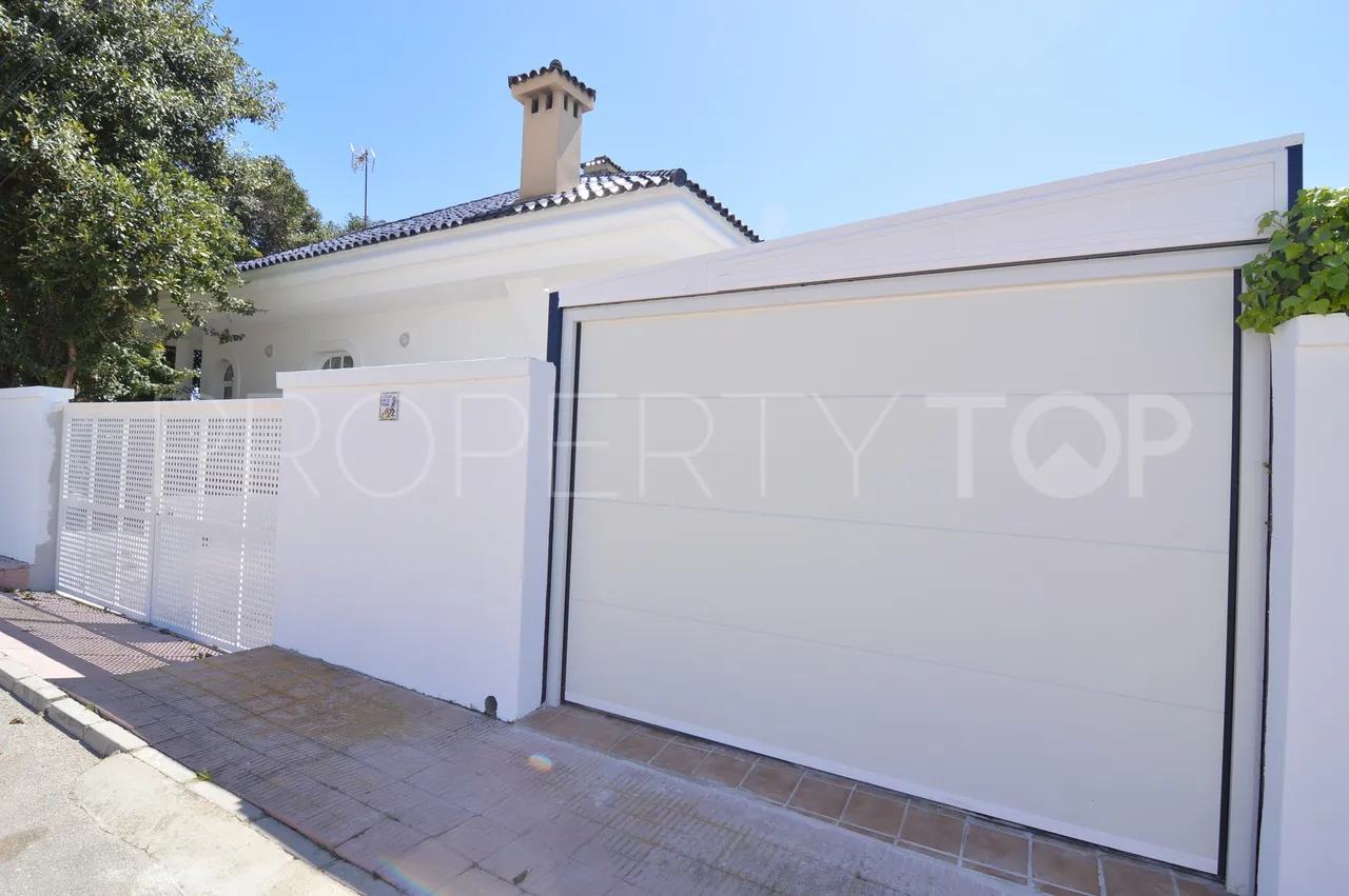 Comprar villa en Torrevieja