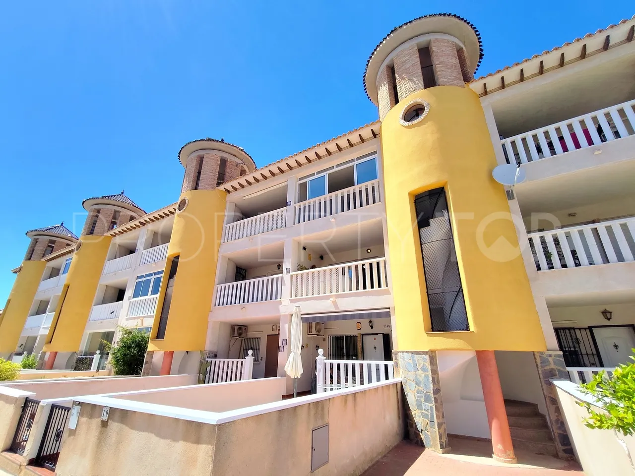 Se vende apartamento de 2 dormitorios en Rioja