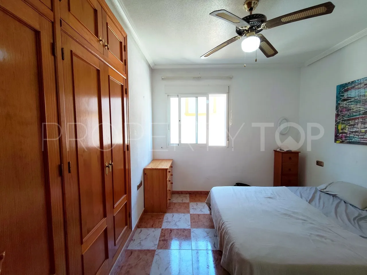 Se vende apartamento de 2 dormitorios en Rioja