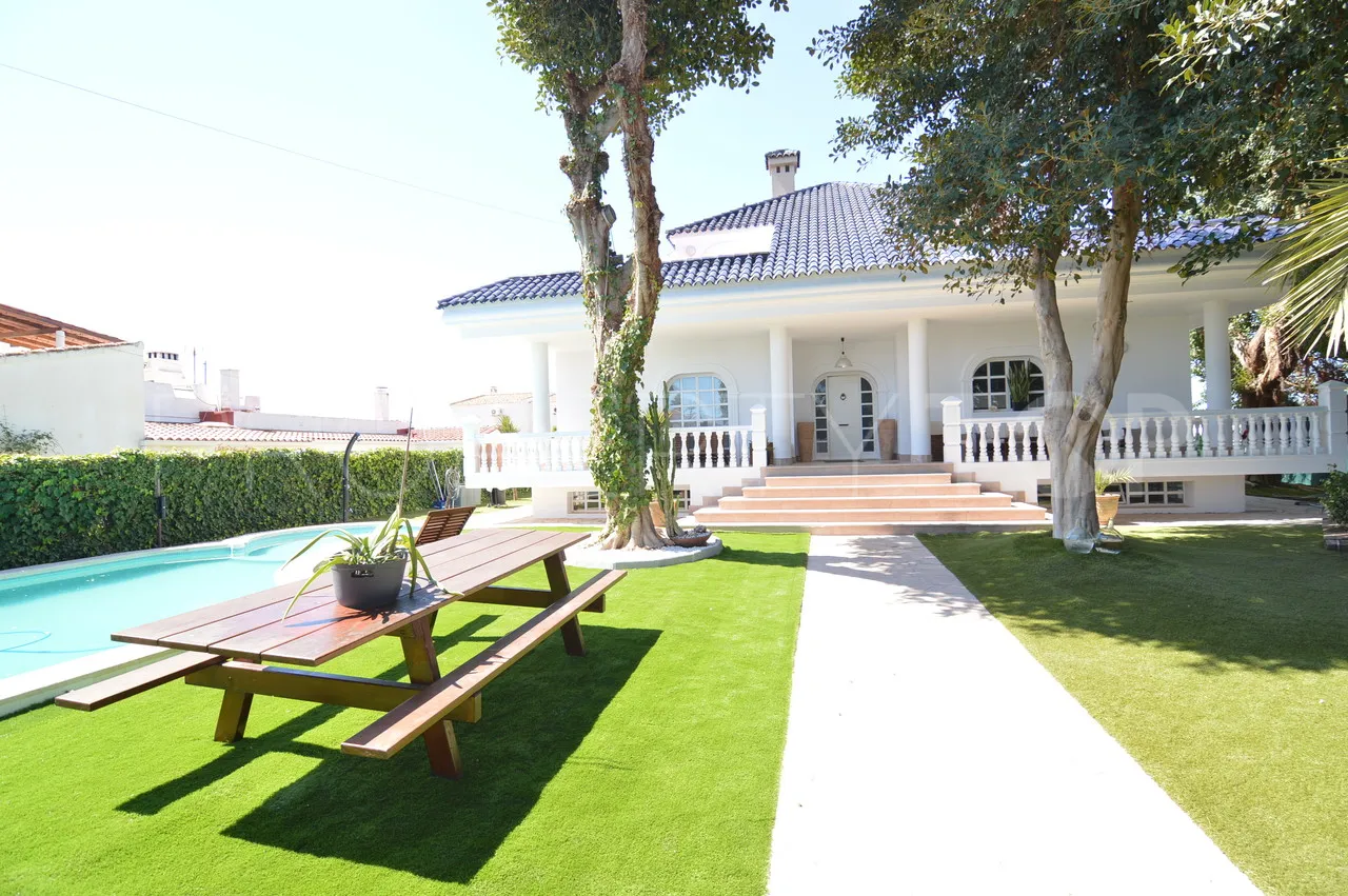 Comprar villa en Torrevieja