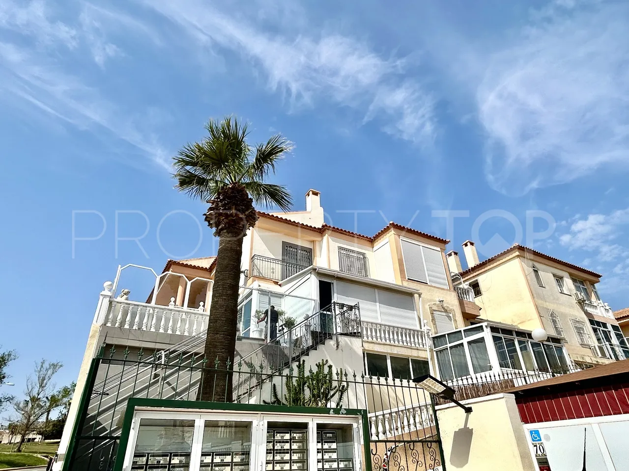Apartment with 2 bedrooms for sale in Los Altos de Marbella